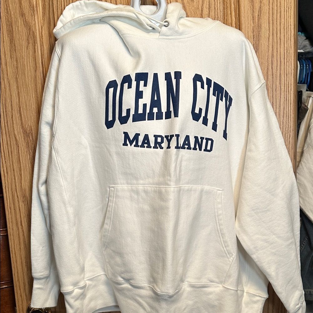 NWOT Ocean City Maryland Cream Hoodie/ could be unisex adult